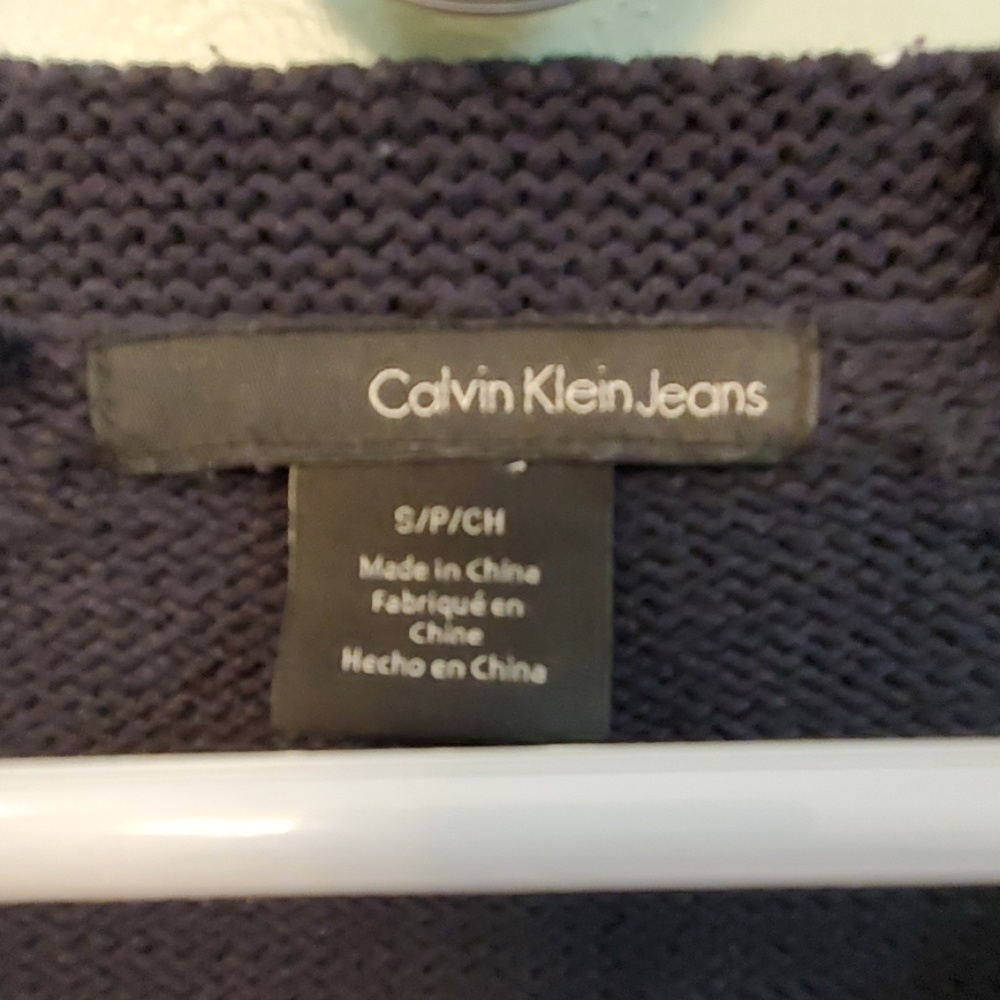 Calvin Klein Sweater - Picture 2 of 4
